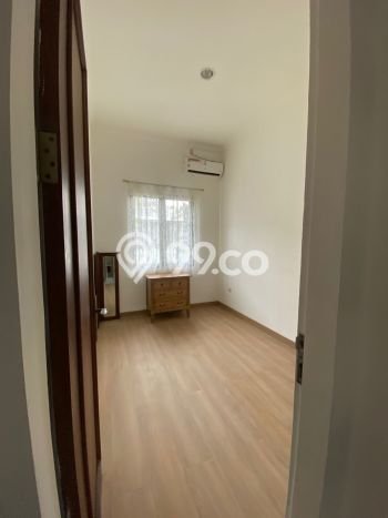 Dijual Hunian Rumah Terawat 2 KT di Sektor 7-Bintaro, Tangerang Selatan Dijual Hunian Rumah Terawat 2 KT di Sektor 7-Bintaro, Tangerang Selatan