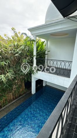 Dijual Rumah Luas Elegan Dengan View Cantik di Bintaro, Tangerang Selatan Dijual Rumah Luas Elegan Dengan View Cantik di Bintaro, Tangerang Selatan