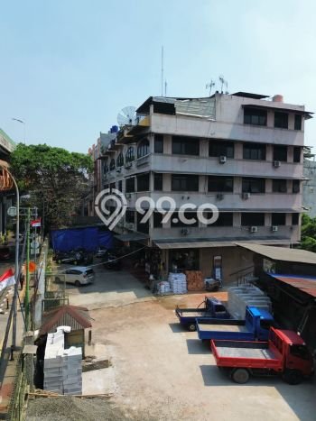 LOKASI PREMIUM! Ruko di Kebayoran Lama, Luas 2000m2m², Area Komersial LOKASI PREMIUM! Ruko di Kebayoran Lama, Luas 2000m2m², Area Komersial