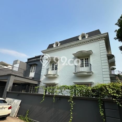 Jual Rumah Mewah Elegan Dengan View Eksklusif di Tanah Kusir, Jakarta Selatan Jual Rumah Mewah Elegan Dengan View Eksklusif di Tanah Kusir, Jakarta Selatan