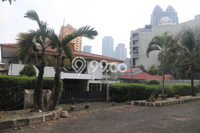 Rumah Elit Modern Siap Huni di Setiabudi Jakarta Selatan Rumah Elit Modern Siap Huni di Setiabudi Jakarta Selatan