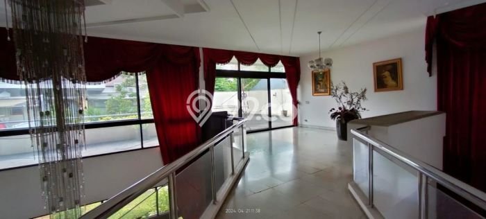 Siap Huni Hunian Elit 5 Kamar di Kebayoran Baru Dekat ke Mana Saja Siap Huni Hunian Elit 5 Kamar di Kebayoran Baru Dekat ke Mana Saja