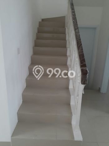 Rumah Terjangkau Akses Mudah LT 102m2 di Jakarta Timur Rumah Terjangkau Akses Mudah LT 102m2 di Jakarta Timur