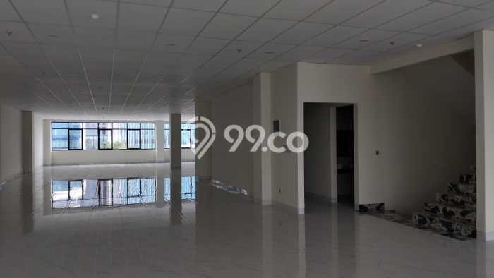 POTENSI BESAR! Kantor di Menteng, Luas 3500m2m², Lokasi Jalan Utama POTENSI BESAR! Kantor di Menteng, Luas 3500m2m², Lokasi Jalan Utama