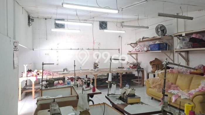 Hunian Mewah Dijual LT 433m2 di Jatinegara, Jakarta Timur Hunian Mewah Dijual LT 433m2 di Jatinegara, Jakarta Timur