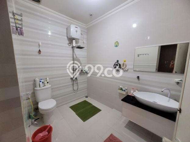 Rumah Terawat di Kelapa Gading, Jakarta Utara, Luas Tanah 102m², LB 200m² Rumah Terawat di Kelapa Gading, Jakarta Utara, Luas Tanah 102m², LB 200m²