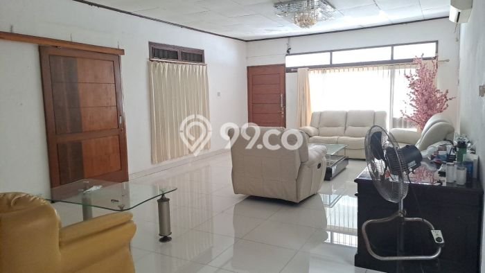 Hunian Mewah Dijual LT 433m2 di Jatinegara, Jakarta Timur Hunian Mewah Dijual LT 433m2 di Jatinegara, Jakarta Timur