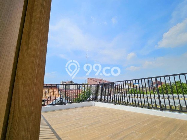 Kesempatan Investasi LT 94m² / LB 160m² di Harapan Indah, Dekat Pusat Kota, Bekasi Kesempatan Investasi LT 94m² / LB 160m² di Harapan Indah, Dekat Pusat Kota, Bekasi