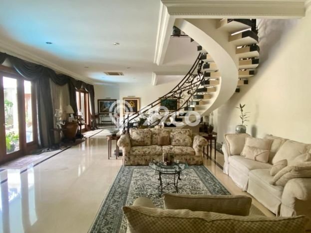 Jual Segera Rumah 10 KT 9 KM di Kebayoran Baru, Jakarta Selatan Jual Segera Rumah 10 KT 9 KM di Kebayoran Baru, Jakarta Selatan