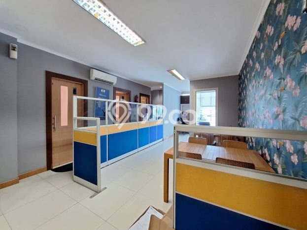 Kantor Usaha Dijual di Kemayoran Jakarta Pusat LT 425m2 & LB 1200m2 Kantor Usaha Dijual di Kemayoran Jakarta Pusat LT 425m2 & LB 1200m2