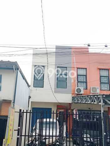 Ruko Dijual di Prime Area Jakarta Timur Luas 92m2 Ruko Dijual di Prime Area Jakarta Timur Luas 92m2