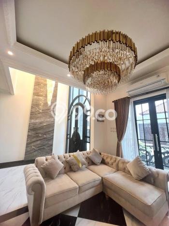 Dijual Rumah Mewah Exclusive di Jagakarsa, Jakarta Selatan Dijual Rumah Mewah Exclusive di Jagakarsa, Jakarta Selatan