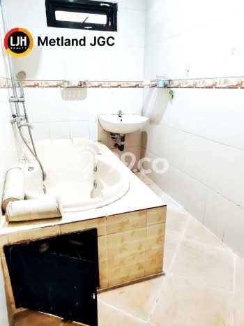 Dijual Hunian Rumah Nyaman 3 Kamar di Metland Menteng, Jakarta Timur Dijual Hunian Rumah Nyaman 3 Kamar di Metland Menteng, Jakarta Timur