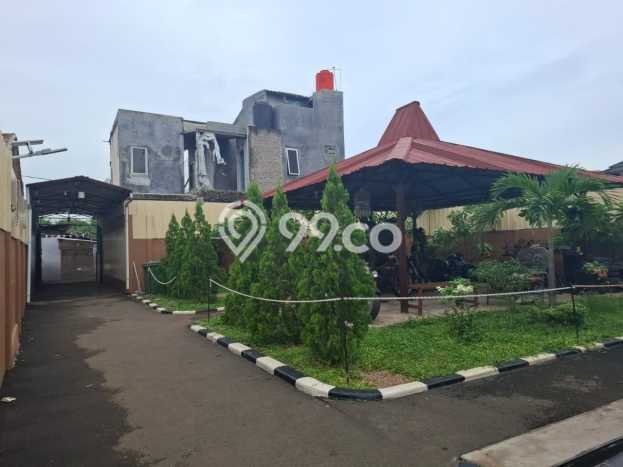For Sale! Luxury House LT 488m2 Desain Elegan di Pulogebang For Sale! Luxury House LT 488m2 Desain Elegan di Pulogebang