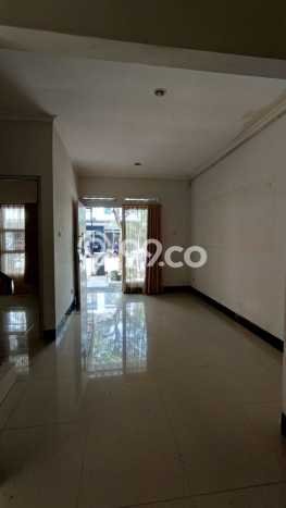 Rumah Modern 2 KT di Metland Menteng Jakarta Timur Unfurnished Rumah Modern 2 KT di Metland Menteng Jakarta Timur Unfurnished