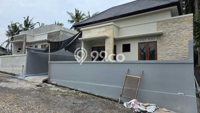 Rumah Modern Cantik 2 KT Siap Huni di Mengwi Rumah Modern Cantik 2 KT Siap Huni di Mengwi