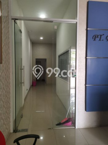 Ruko Bagus Dijual LB 205m2 Lokasi Strategis Jakarta Barat Area Cocok untuk Bisnis Ruko Bagus Dijual LB 205m2 Lokasi Strategis Jakarta Barat Area Cocok untuk Bisnis