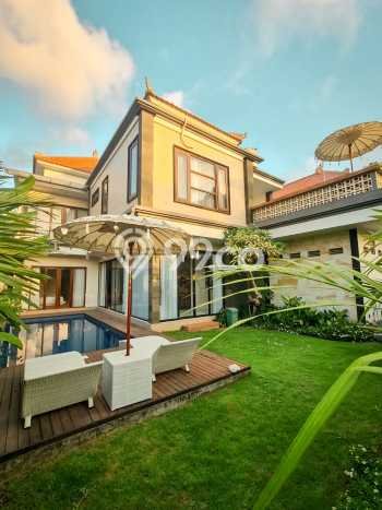 Vila Kawasan , Luas 0m2m², Area Strategis, Tersedia Segera Vila Kawasan , Luas 0m2m², Area Strategis, Tersedia Segera
