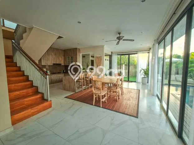 Vila Kawasan , Luas 0m2m², Area Strategis, Tersedia Segera Vila Kawasan , Luas 0m2m², Area Strategis, Tersedia Segera