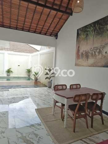 BISNIS POTENSIAL! Vila Kawasan , Luas 100m2m², Hasil Menjanjikan BISNIS POTENSIAL! Vila Kawasan , Luas 100m2m², Hasil Menjanjikan