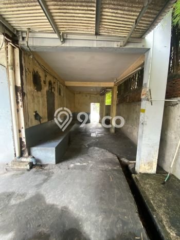 Gudang untuk Disewa di Pusat Jakarta Barat Luas Bangunan 2270m2 Gudang untuk Disewa di Pusat Jakarta Barat Luas Bangunan 2270m2