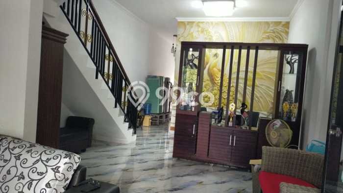 Dijual Rumah Premium dengan Fasilitas Sekitar Lengkap di Duren Sawit, Jakarta Timur Dijual Rumah Premium dengan Fasilitas Sekitar Lengkap di Duren Sawit, Jakarta Timur