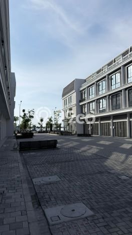 Ruko Dijual di Prime Area Jakarta Utara Luas 168m2 Ruko Dijual di Prime Area Jakarta Utara Luas 168m2