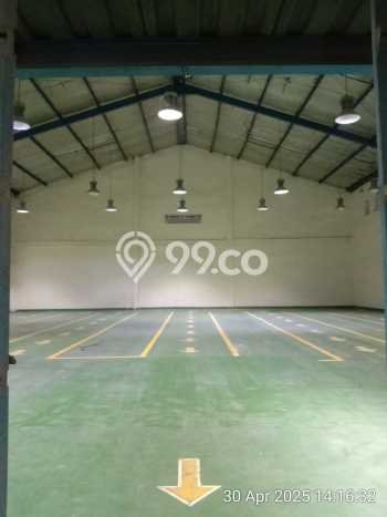 AREA TERBAIK! Gudang di , Luas 1200m2m², Keramaian Terjamin AREA TERBAIK! Gudang di , Luas 1200m2m², Keramaian Terjamin