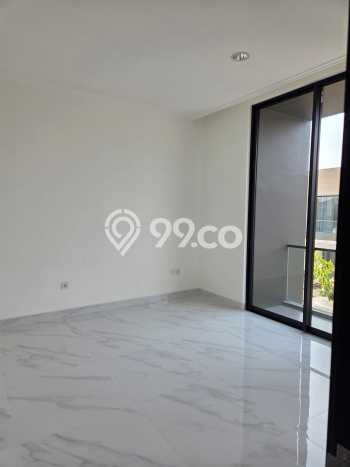 Rumah di , Akses ke Mall, LT 200m2m² Rumah di , Akses ke Mall, LT 200m2m²