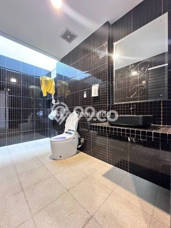 Hot Offer Hunian Premium Ideal dan Luas di Tebet, Jakarta Selatan Hot Offer Hunian Premium Ideal dan Luas di Tebet, Jakarta Selatan