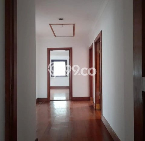 Ready to Use! Luxury House LT 535m2 Desain Modern di Fatmawati Ready to Use! Luxury House LT 535m2 Desain Modern di Fatmawati
