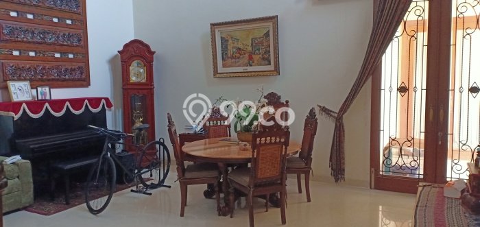 Dijual Rumah Mewah Elegan Dengan View Cantik di Tanjung Barat, Jakarta Selatan Dijual Rumah Mewah Elegan Dengan View Cantik di Tanjung Barat, Jakarta Selatan
