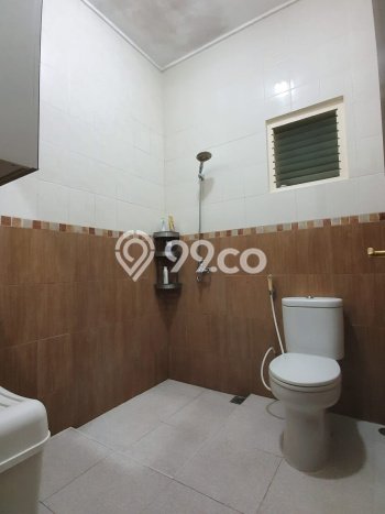 Siap Huni Rumah Mewah 5 Kamar di Kebayoran Baru Dekat ke Mana Saja Siap Huni Rumah Mewah 5 Kamar di Kebayoran Baru Dekat ke Mana Saja