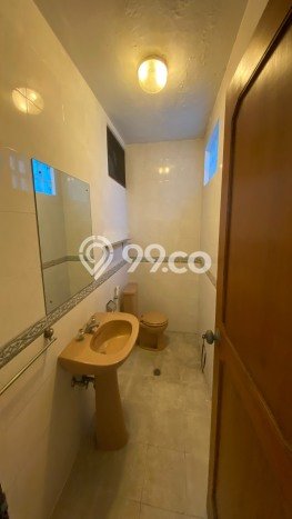 Rumah Elit Modern Siap Huni di Pondok Indah Jakarta Selatan Rumah Elit Modern Siap Huni di Pondok Indah Jakarta Selatan