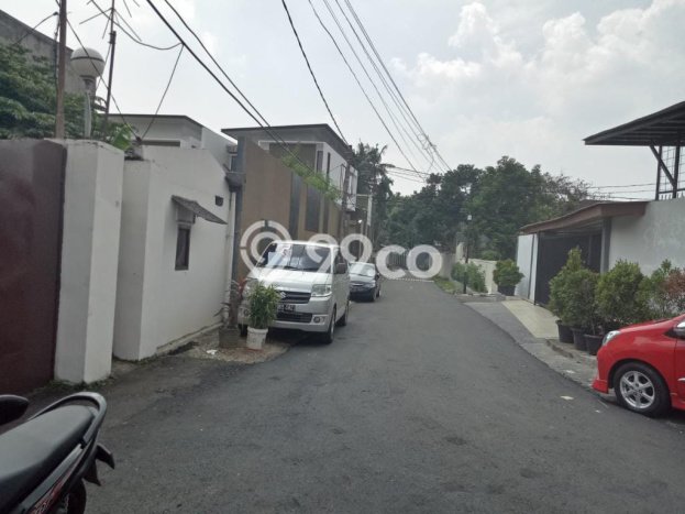 Rumah Elit Modern Siap Huni di Ampera Jakarta Selatan Rumah Elit Modern Siap Huni di Ampera Jakarta Selatan