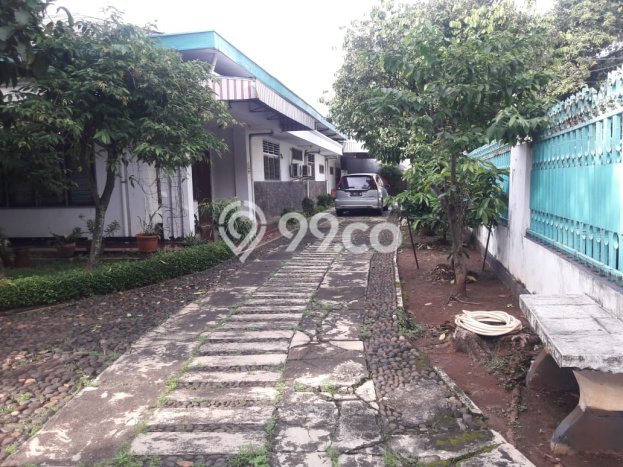 Jual Rumah Mewah Megah Dengan View Eksklusif di Pejaten, Jakarta Selatan Jual Rumah Mewah Megah Dengan View Eksklusif di Pejaten, Jakarta Selatan