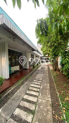 Jual Rumah Mewah Megah Dengan View Eksklusif di Pejaten, Jakarta Selatan Jual Rumah Mewah Megah Dengan View Eksklusif di Pejaten, Jakarta Selatan
