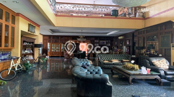 Dijual Rumah Luas Elegan Dengan View Cantik di Simprug, Jakarta Selatan Dijual Rumah Luas Elegan Dengan View Cantik di Simprug, Jakarta Selatan