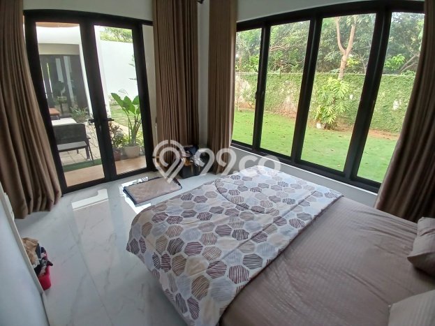 Rumah Elit Modern Tanpa Renovasi di Cibubur Depok Rumah Elit Modern Tanpa Renovasi di Cibubur Depok