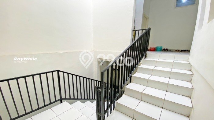 Dijual Rumah Premium dengan Fasilitas Sekitar Lengkap di Kebayoran Baru, Jakarta Selatan Dijual Rumah Premium dengan Fasilitas Sekitar Lengkap di Kebayoran Baru, Jakarta Selatan