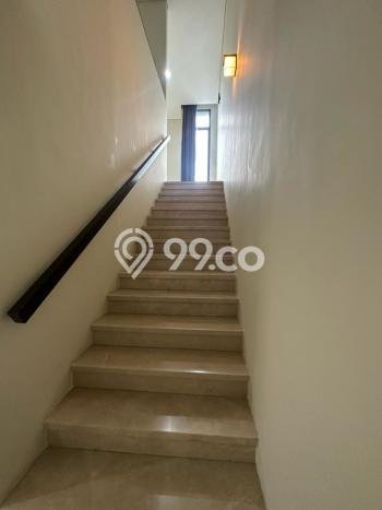 Disewakan! Rumah 4 Kamar Tidur &
4 Kamar Mandi di BSD City, Tangerang Disewakan! Rumah 4 Kamar Tidur &
4 Kamar Mandi di BSD City, Tangerang