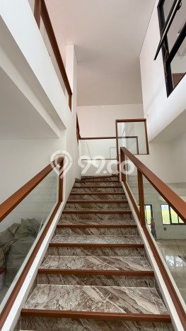 Rumah Elit Modern Siap Huni di BSD Foresta Tangerang Rumah Elit Modern Siap Huni di BSD Foresta Tangerang
