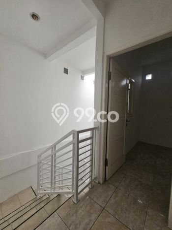 For Sale Hunian Rumah Terawat 3 Kamar di Gading Serpong, Tangerang For Sale Hunian Rumah Terawat 3 Kamar di Gading Serpong, Tangerang