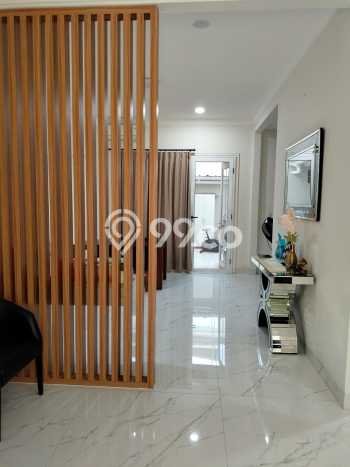 Rumah Elit Modern Siap Huni di Alam Sutera Tangerang Rumah Elit Modern Siap Huni di Alam Sutera Tangerang