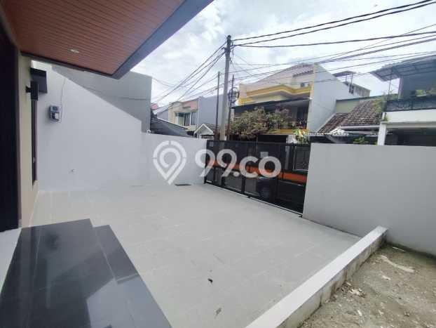 Dijual Rumah Premium dengan Fasilitas Sekitar Lengkap di BSD, Tangerang Selatan Dijual Rumah Premium dengan Fasilitas Sekitar Lengkap di BSD, Tangerang Selatan