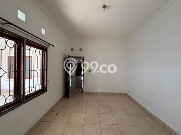 For Sale Rumah 3 Kamar Lokasi Ideal Bagus dan Strategis di Serpong Utara For Sale Rumah 3 Kamar Lokasi Ideal Bagus dan Strategis di Serpong Utara
