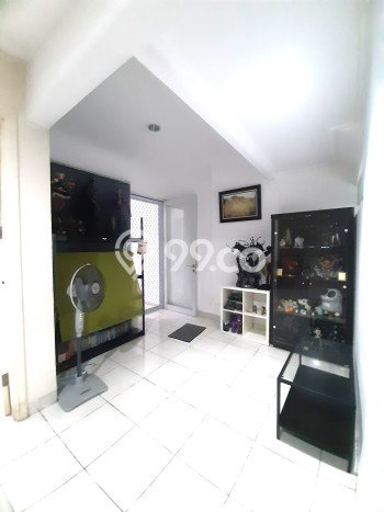 Dijual Hunian Rumah Terawat 3 Kamar di BSD The Icon, Tangerang Dijual Hunian Rumah Terawat 3 Kamar di BSD The Icon, Tangerang