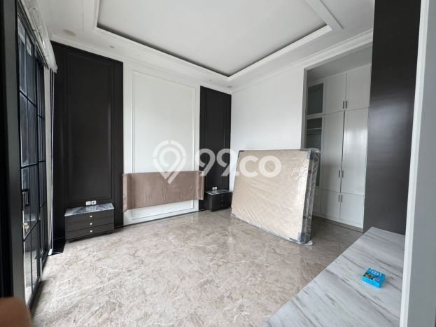 Dijual Rumah Luas Elegan Dengan View Eksklusif di Gading Serpong, Tangerang Dijual Rumah Luas Elegan Dengan View Eksklusif di Gading Serpong, Tangerang