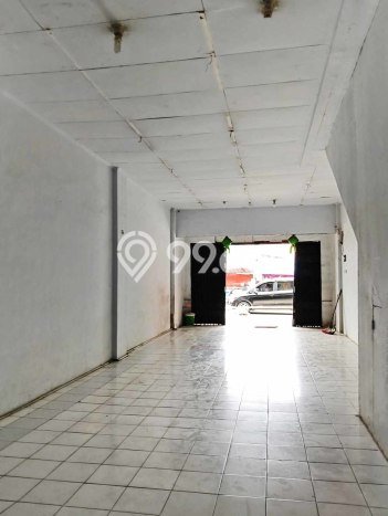 Ruko bagus disewakan di Cipondoh Tangerang dengan LB 153m2 harga sewa terbaik Ruko bagus disewakan di Cipondoh Tangerang dengan LB 153m2 harga sewa terbaik