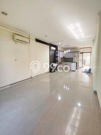 Ruko Disewakan Lokasi Grogol Petamburan Jakarta Barat Harga Spesial! Ruko Disewakan Lokasi Grogol Petamburan Jakarta Barat Harga Spesial!